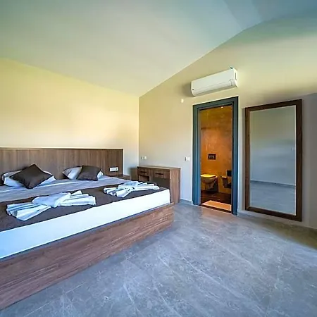 Entire House - 1 Bedroom Private Honeymoon Hotel Ölüdeniz