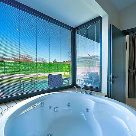Hotel Entire House - 1 Bedroom Private Honeymoon 2*